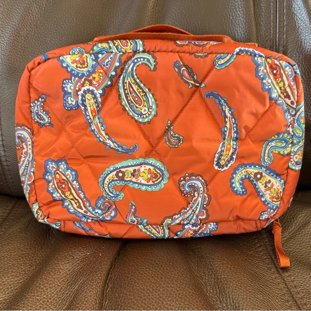 New Vera Bradley Ultralight Essential Hanging Travel Organizer Manor Paisley